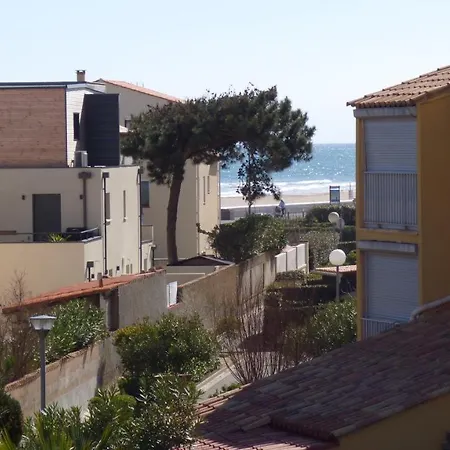 Apartment Coquet Cabine, Les Balcons De La Mediterranee, *